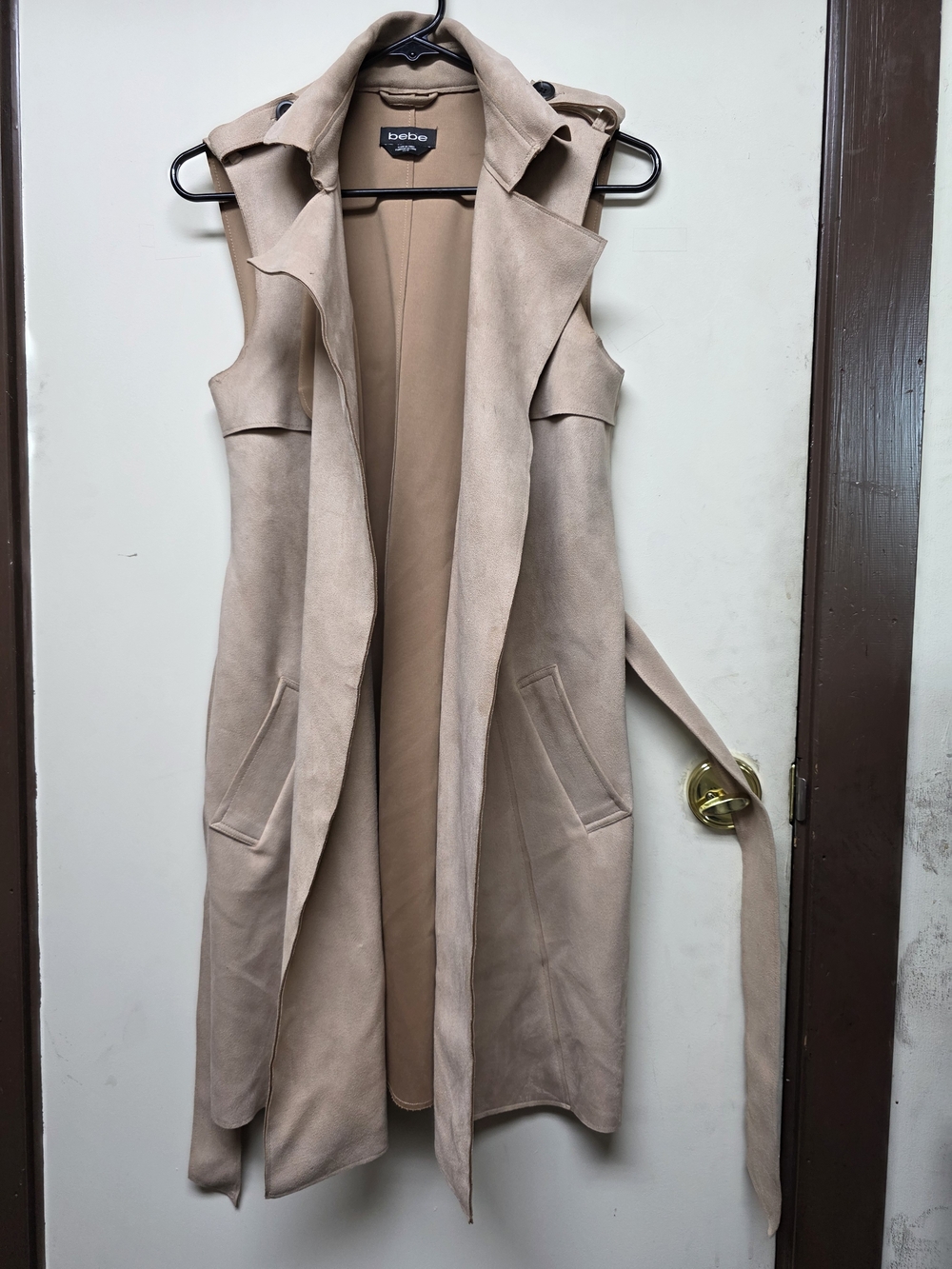 bebe Sleeveless Trench Coat Vest in Light Beige
